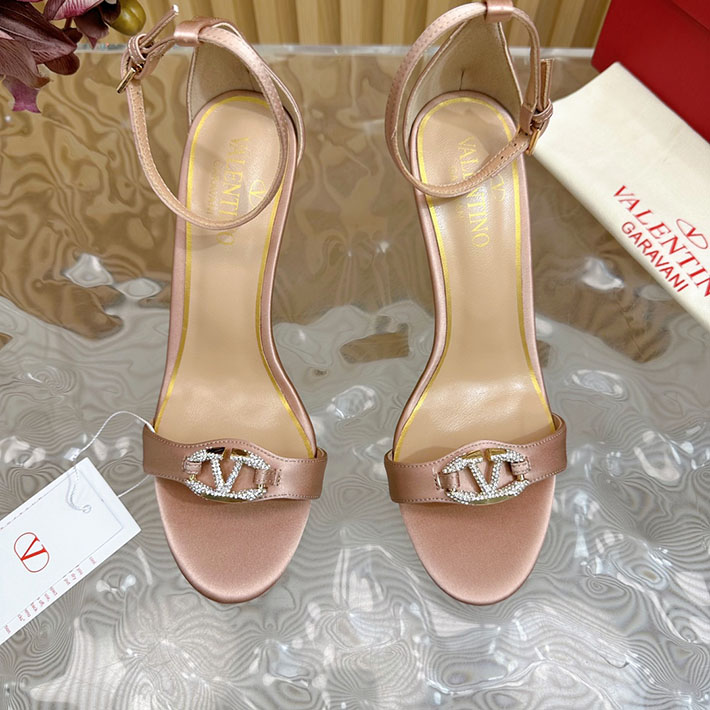 最高級ヴァレンティノスーパーコピー靴 ヴァレンティノサンダルコピー VALENTINO ローヒール レディース サンダル 2412442 ピンク - 画像 (5)