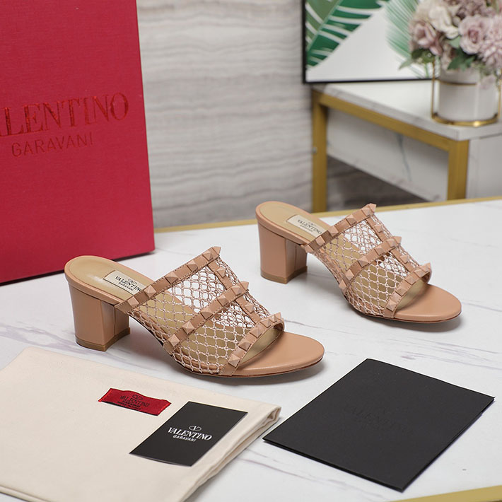 最高級ヴァレンティノスーパーコピー靴 ヴァレンティノサンダルコピー VALENTINO ミュールサンダル いつから 2412468 ベビーピンク - 画像 (6)
