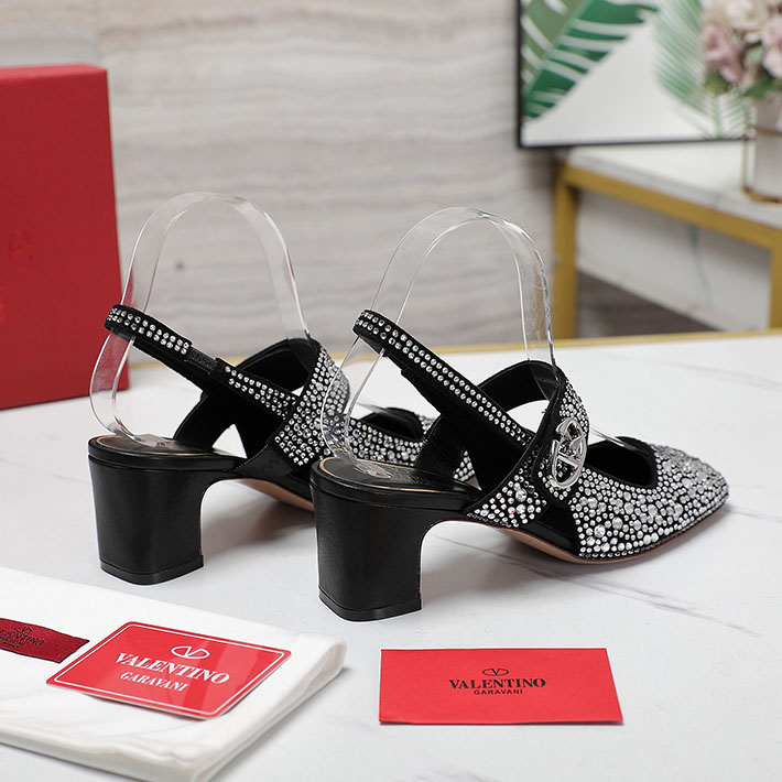 最高級ヴァレンティノスーパーコピー靴 ヴァレンティノサンダルコピー VALENTINO ヒール サンダル 歩きやすい 2412474 ホワイト ブラック - 画像 (3)