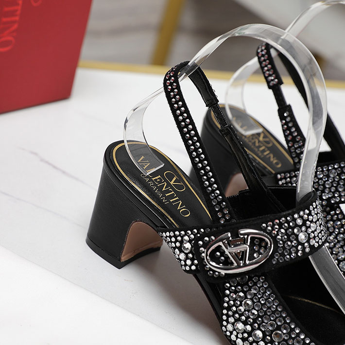 最高級ヴァレンティノスーパーコピー靴 ヴァレンティノサンダルコピー VALENTINO ヒール サンダル 歩きやすい 2412474 ホワイト ブラック - 画像 (2)