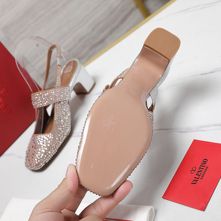 最高級ヴァレンティノスーパーコピー靴 ヴァレンティノサンダルコピー VALENTINO ヒール サンダル 歩きやすい 2412475 ホワイト ピンク - 画像 (8)