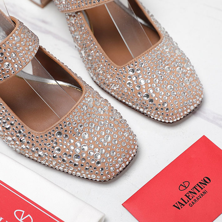 最高級ヴァレンティノスーパーコピー靴 ヴァレンティノサンダルコピー VALENTINO ヒール サンダル 歩きやすい 2412475 ホワイト ピンク - 画像 (2)
