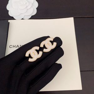 シャネル ピアス 安い順