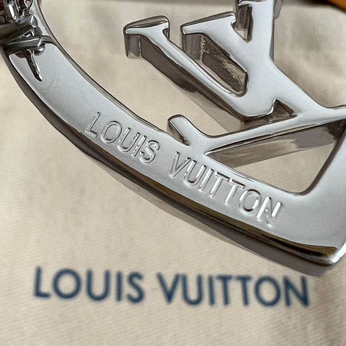 最高級ルイヴィトンスーパーコピー ルイヴィトンブローチコピー ブローチ・マイ LV ラブ M02163 ゴールド - 画像 (3)