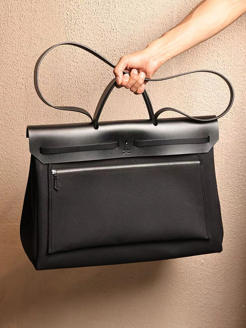 エルメス エールバッグ50 メンズ HERMES エールバッグジップGM 黒 ブラック ヴァッシュハンター/トワルアッシュ シルバー金具 2412793 - 画像 (4)