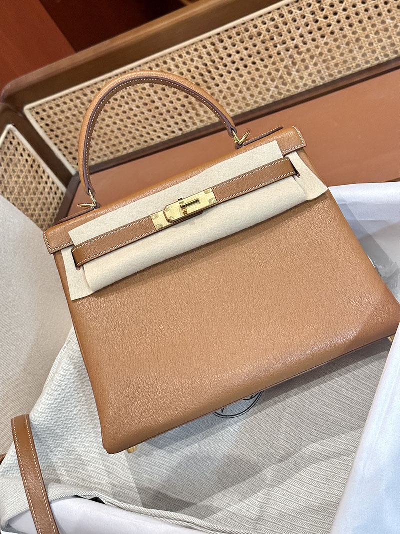 ケリー28 内縫い 定価 エルメス HERMES ケリー28 内縫い ゴールド トゴ ゴールド金具 2412854 - 画像 (12)