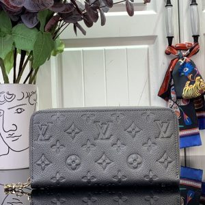 ルイヴィトンモノグラム長財布