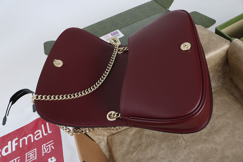 グッチ ショルダーバッグ 人気順 GUCCI グッチ ブロンディ スモール ショルダーバッグ 815715 HAAKF 6207 レッド ゴールド金具 - 画像 (4)