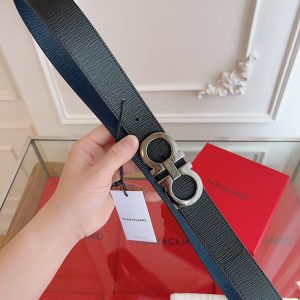 フェラガモ ベルト スーツ