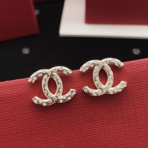 シャネル ピアス 安い順
