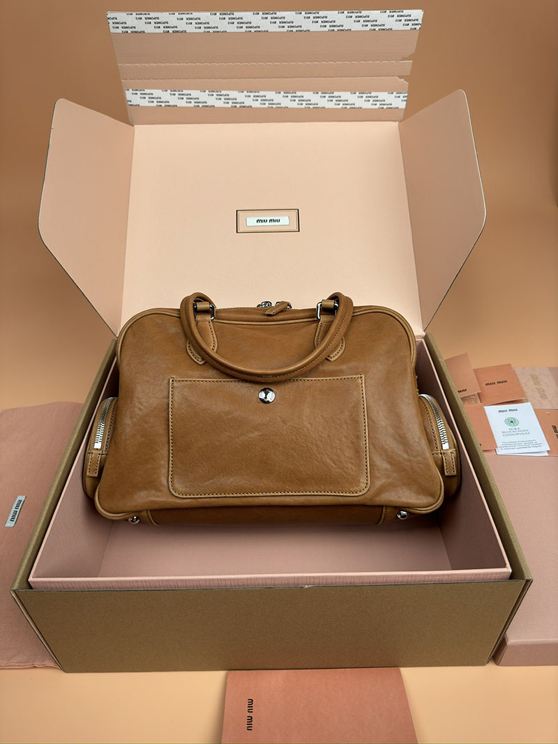 MiuMiu ナッパレザー トップハンドルバッグ キャメル 5BB159_2CRL_F098L_V_OOO シルバー金具 ミュウミュウ バッグ アウトレット - 画像 (8)