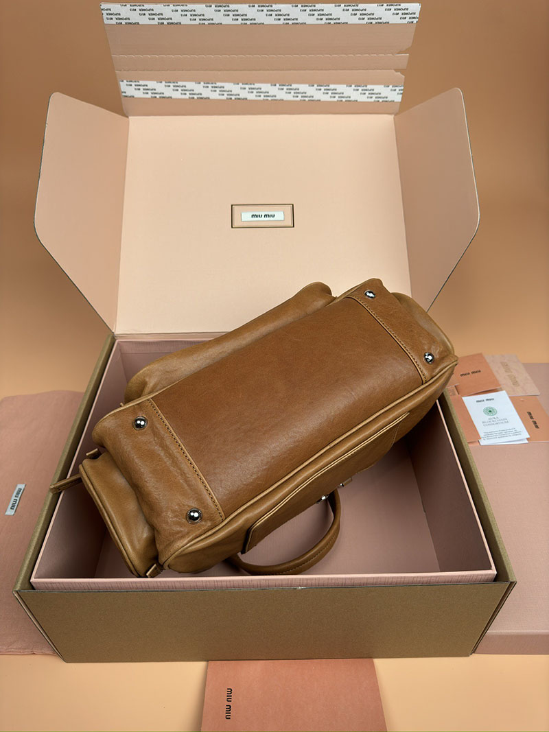 MiuMiu ナッパレザー トップハンドルバッグ キャメル 5BB159_2CRL_F098L_V_OOO シルバー金具 ミュウミュウ バッグ アウトレット - 画像 (6)