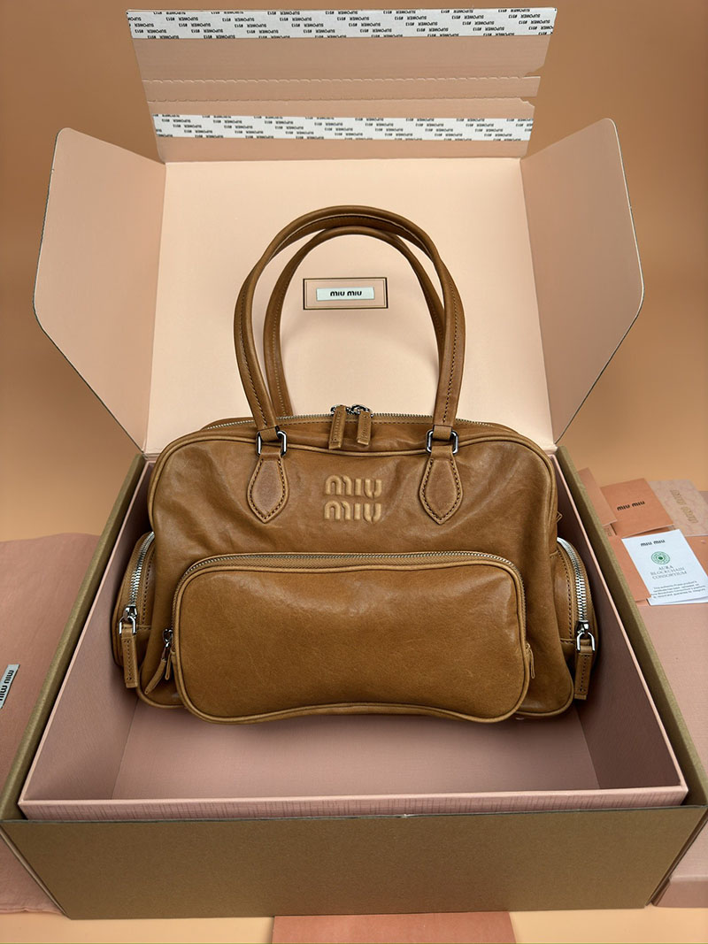 MiuMiu ナッパレザー トップハンドルバッグ キャメル 5BB159_2CRL_F098L_V_OOO シルバー金具 ミュウミュウ バッグ アウトレット - 画像 (2)