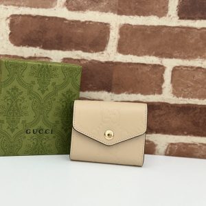 gucci 三つ折り財布 アウトレット