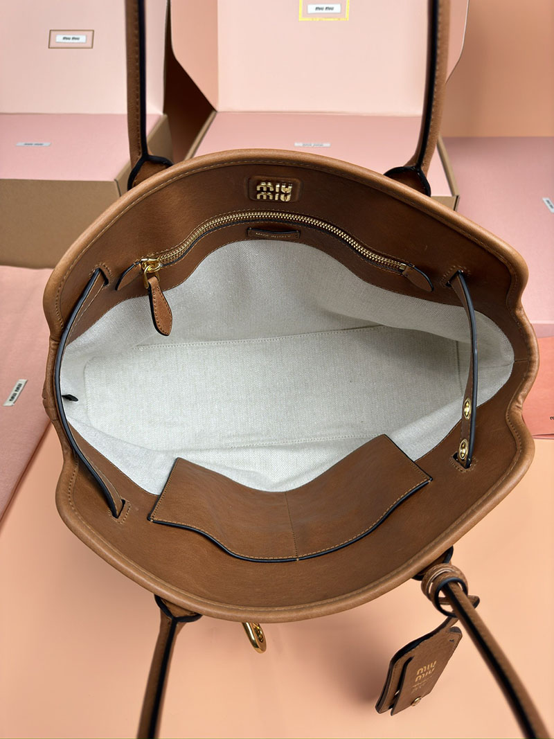 MiuMiu アバンチュール ナッパレザー バッグ ブラウン 5BG291_2BBL_F0316_V_OON ゴールド金具 ブランドバッグ アウトレット 店舗 - 画像 (5)