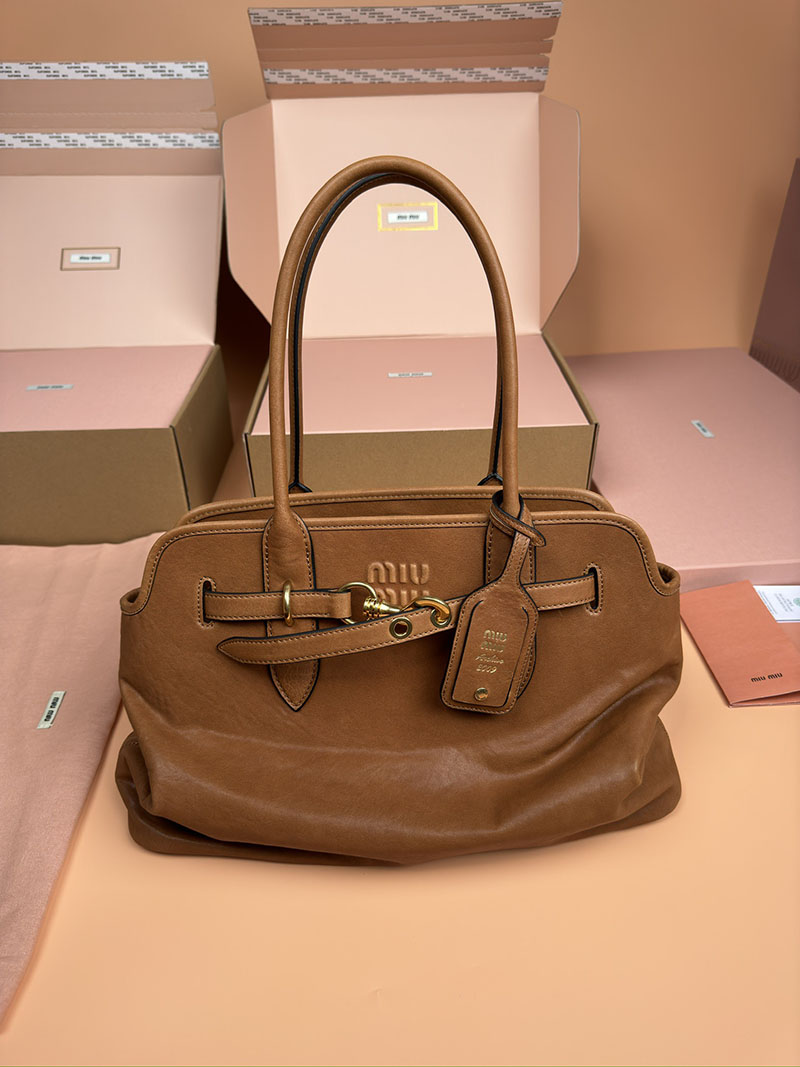 MiuMiu アバンチュール ナッパレザー バッグ ブラウン 5BG291_2BBL_F0316_V_OON ゴールド金具 ブランドバッグ アウトレット 店舗 - 画像 (2)