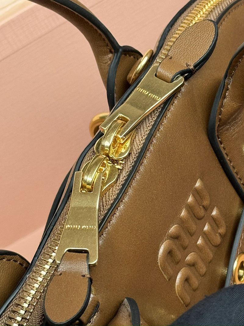 MiuMiu アバンチュール ナッパレザー トップハンドルバッグ ブラウン 5BB169_2BBL_F0316_V_OOO ゴールド金具 ブランド バッグ 在庫処分 - 画像 (4)