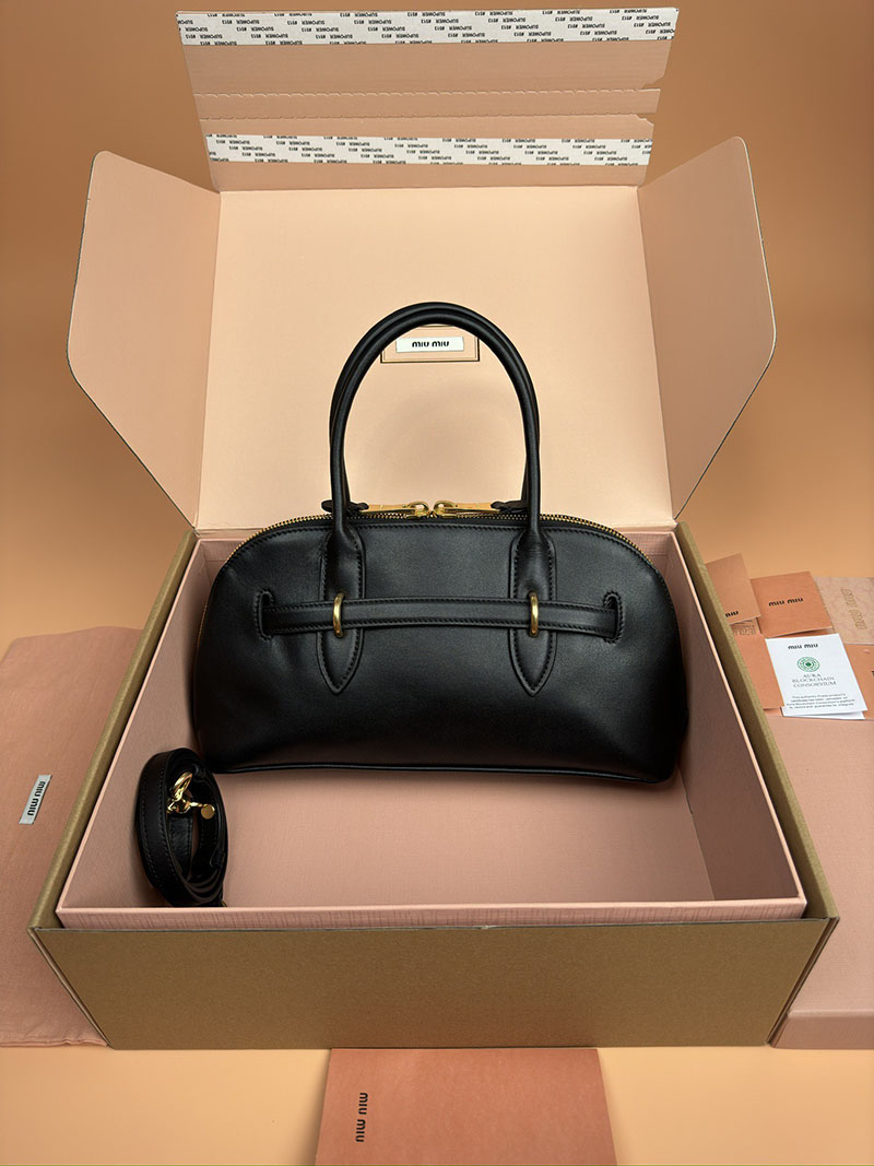 MiuMiu アバンチュール ナッパレザー トップハンドルバッグ ブラック 5BB168_2BBL_F0002_V_OOO ゴールド金具 ブランドバッグ アウトレット 激安 - 画像 (8)