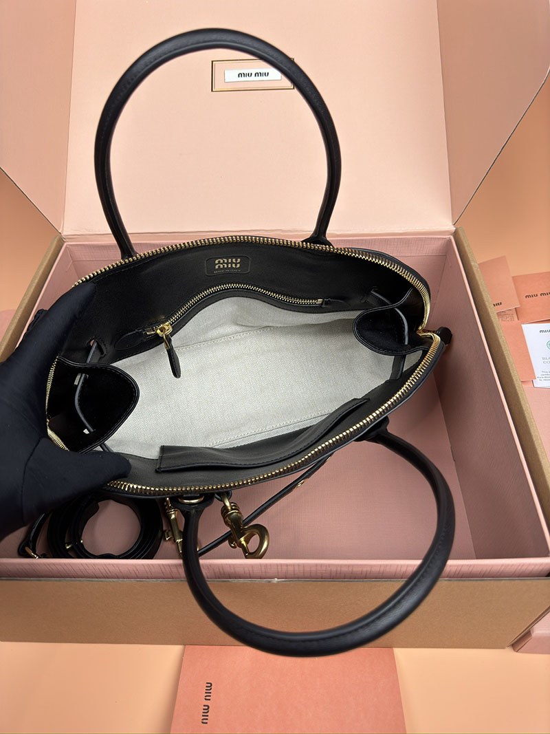 MiuMiu アバンチュール ナッパレザー トップハンドルバッグ ブラック 5BB168_2BBL_F0002_V_OOO ゴールド金具 ブランドバッグ アウトレット 激安 - 画像 (3)