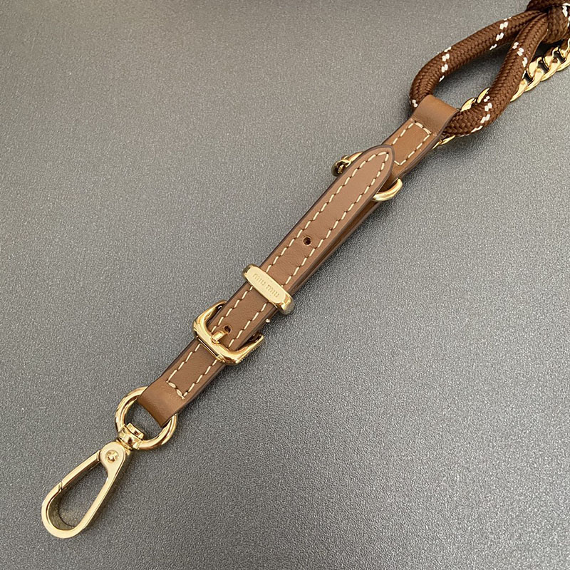 最高級MiuMiuスーパーコピー ミュウミュウキーホルダーコピー 5TL510_2CRT_F0Q7Z コニャック/ブラウン ゴールド金具 バッグチャーム 流行り 2024 - 画像 (4)