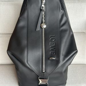ロエベ リュック アウトレット