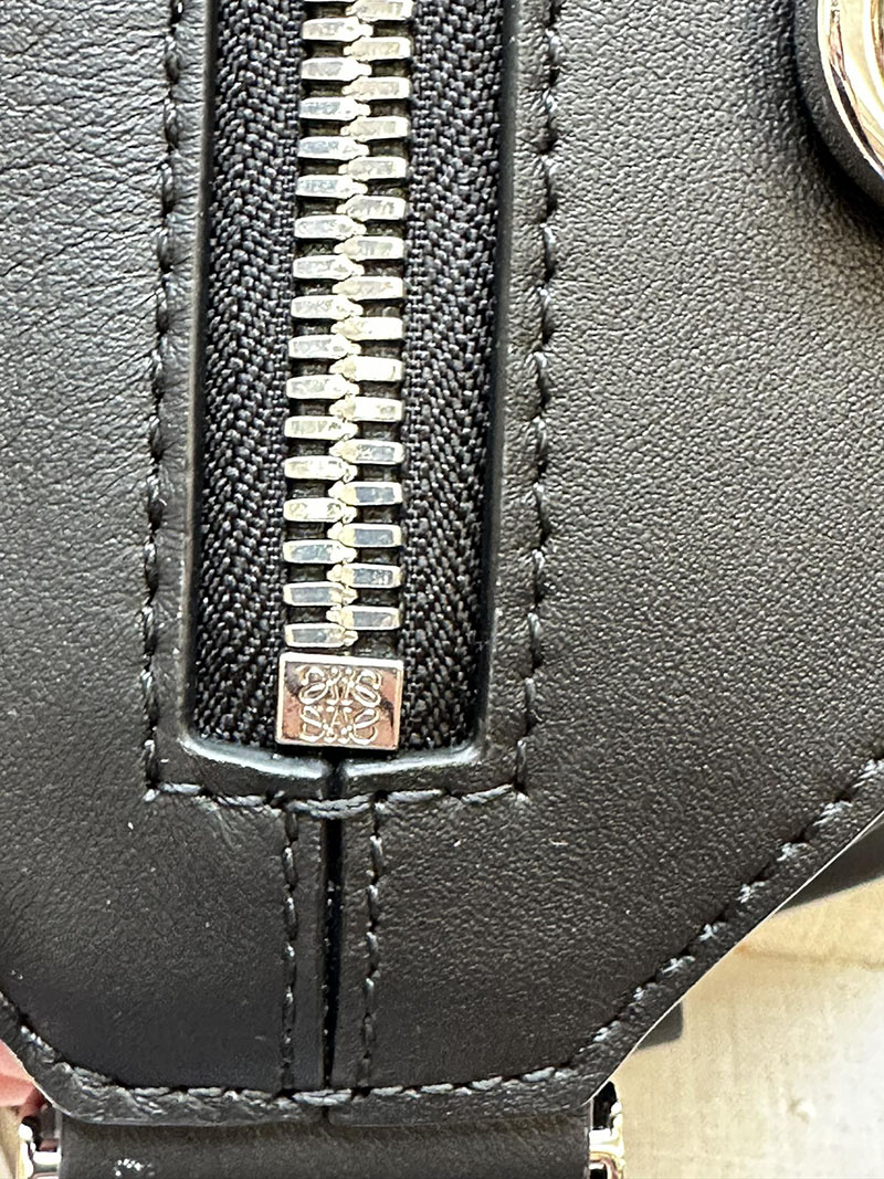 ロエベ リュック アウトレット LOEWE コンバーチブル-バックパック-スモール B777W22X01-5544 ディープネイビー - 画像 (3)
