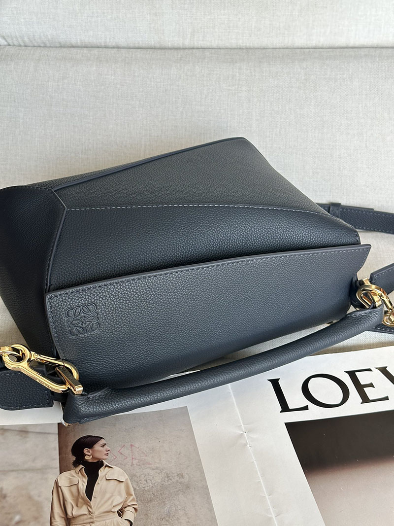 ロエベ バッグ アウトレット LOEWE パズルバッグ-スモール A510P60X77-5544 ディープネイビー ゴールド金具 - 画像 (4)