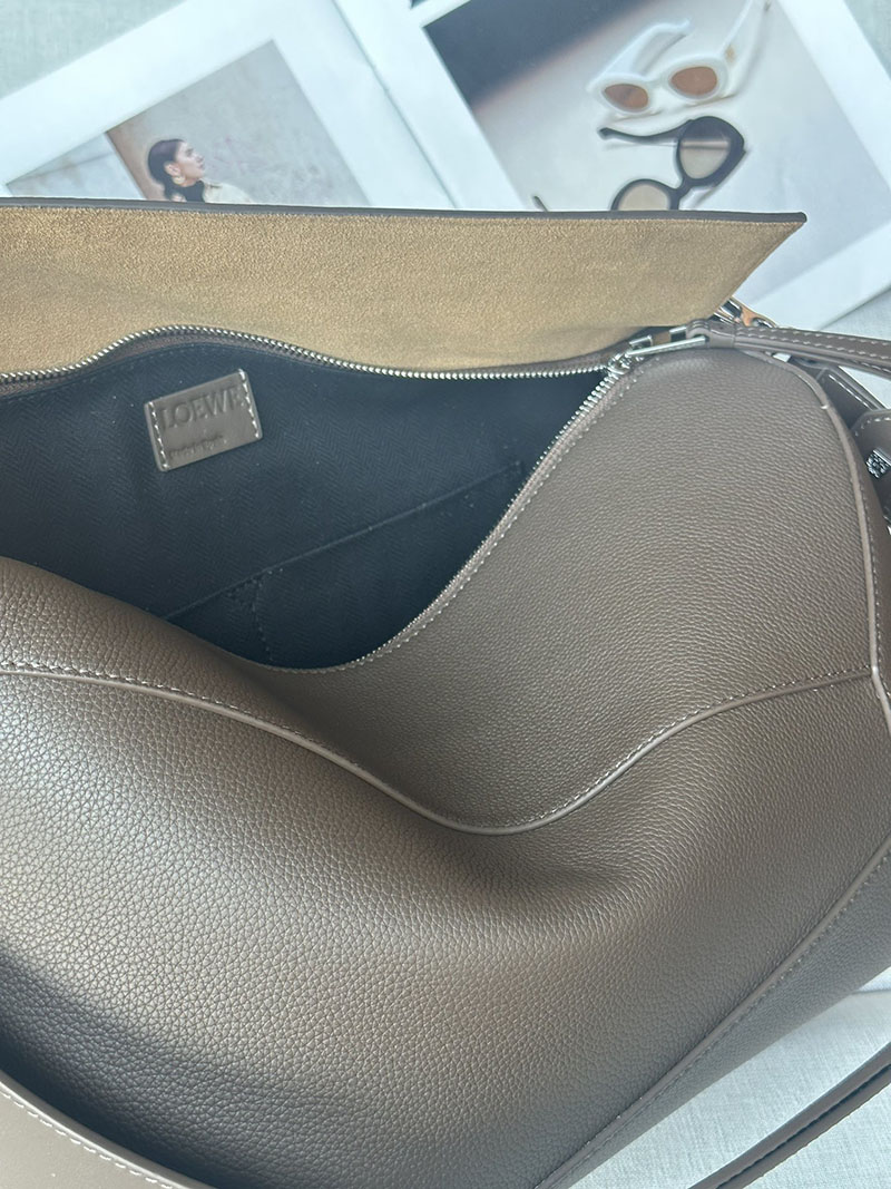 ロエベ バッグ 新作 2025 LOEWE パズルバッグ-ラージ B510P00X05-6416 ダークシガー シルバー金具 - 画像 (2)