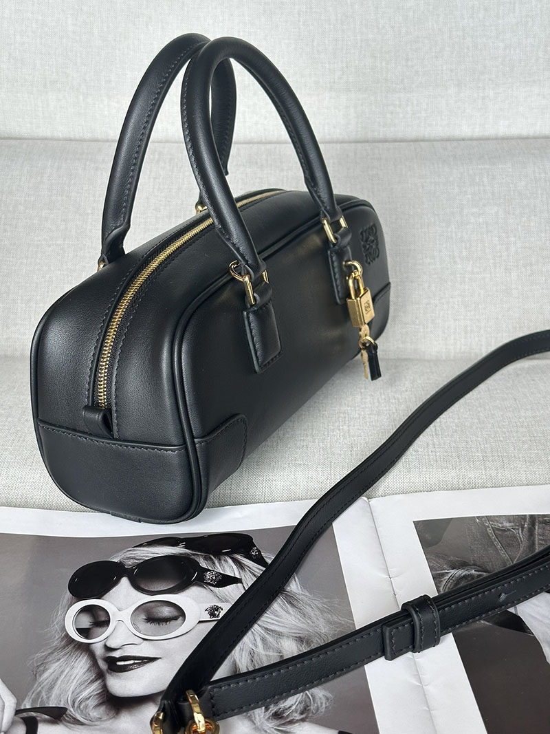 ロエベ バッグ 人気ランキング LOEWE アマソナ/アマソナ23-クロップド-バッグ A039N23X01-1100 ブラック ゴールド金具 - 画像 (8)