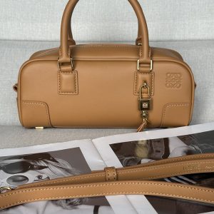 ロエベ バッグ 人気ランキング