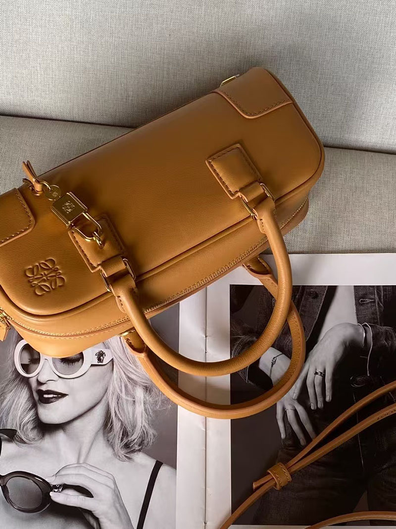 ロエベ バッグ 人気ランキング LOEWE アマソナ/アマソナ23-クロップド-バッグ A039N23X01-2586 ウォームデザート ゴールド金具 - 画像 (5)
