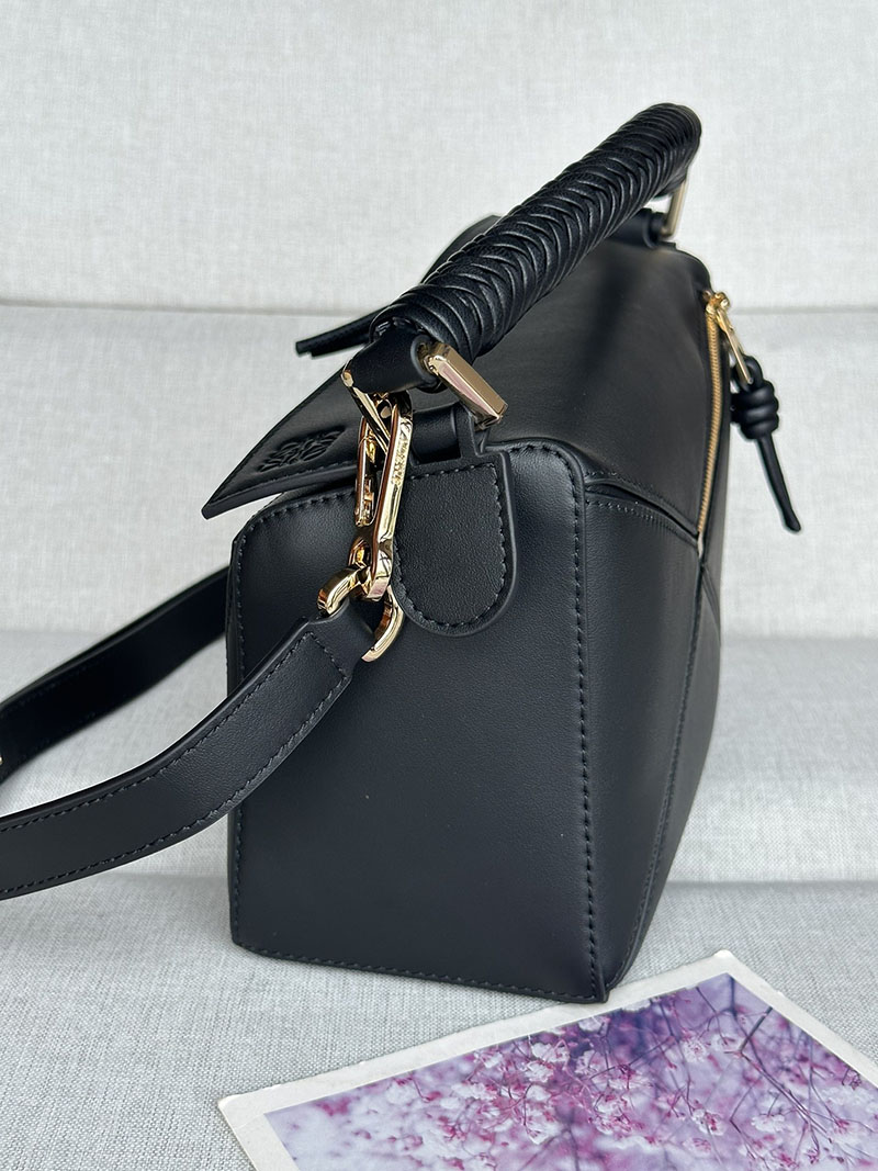 ロエベ 使いやすいバッグ LOEWE パズル/パズルバッグ-スモール A510S21XAE-1100 ブラック ゴールド金具 - 画像 (7)
