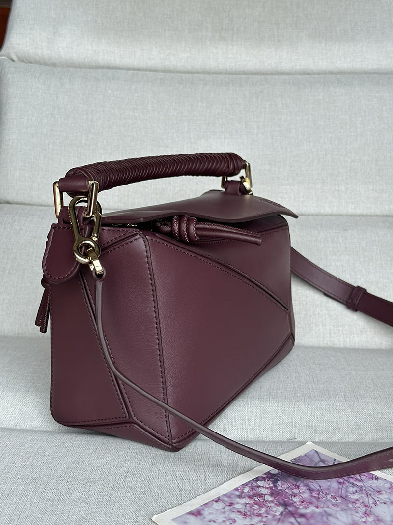 ロエベ 使いやすいバッグ LOEWE パズル/パズルバッグ-スモール A510S21XAE-7240 ダークバーガンディ ゴールド金具 - 画像 (8)