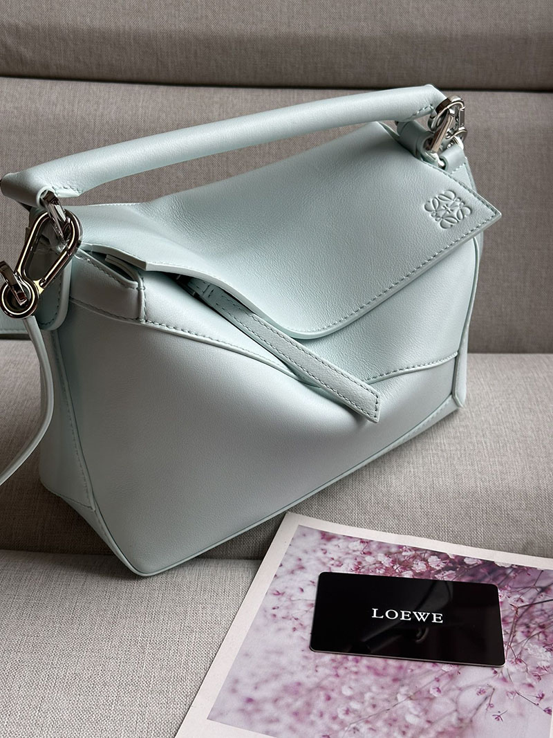 ロエベ 使いやすいバッグ LOEWE パズルバッグ-スモール A510P60X44-4412 ウォーター シルバー金具 - 画像 (9)