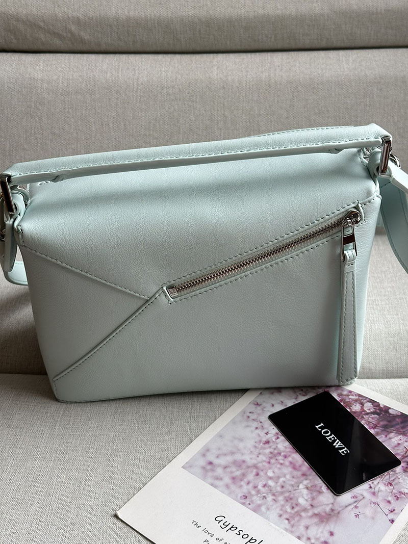 ロエベ 使いやすいバッグ LOEWE パズルバッグ-スモール A510P60X44-4412 ウォーター シルバー金具 - 画像 (7)