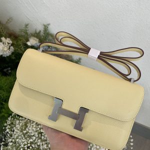 エルメス コンスタンス 入手困難