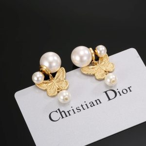 dior ピアス 安く買う