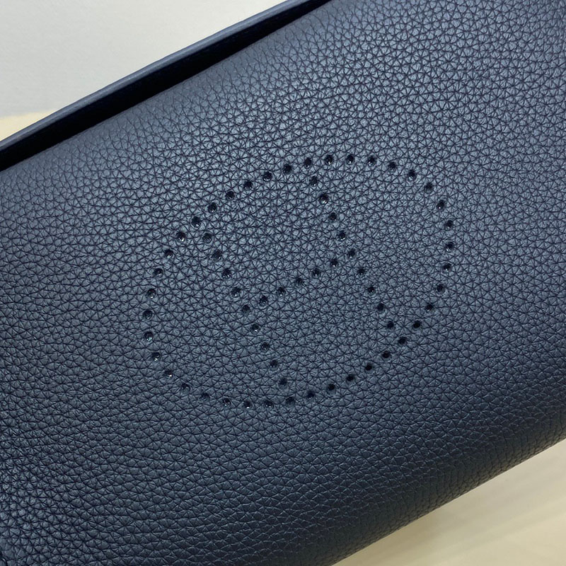 HERMES エルメス ヴィドポッシュ ブラック/ブルーニュイ/ホワイト トゴ シルバー金具 2513448 エルメス メンズ ショルダーバッグ - 画像 (9)