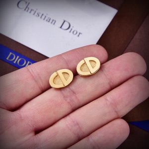 ディオール ピアス 定番
