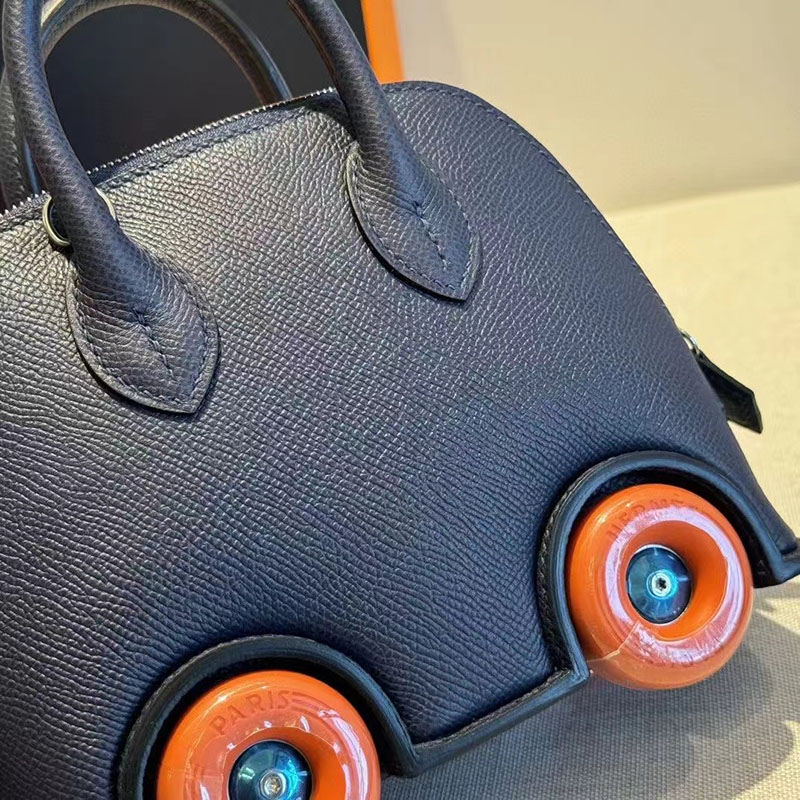 エルメス ボリードオンホイールズ ミニ ブルーニュイ Bolide on Wheels Bag Mini ヴォーエプソン シルバー金具 2513456 - 画像 (5)