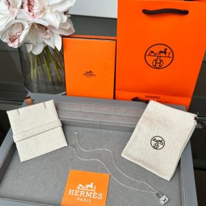 エルメス ネックレス 新作