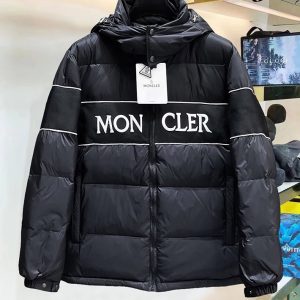 モンクレール ダウン メンズ 定番
