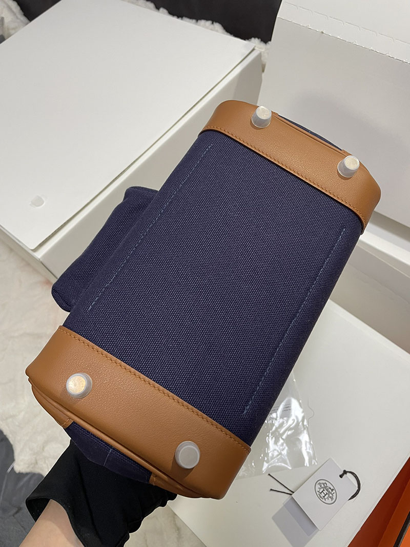 エルメス バーキン25 カーゴ ブルーマリン/セサミ トワルゴエラン×スイフト シルバー金具 2513524 バーキン カーゴ 25 定価 - 画像 (6)