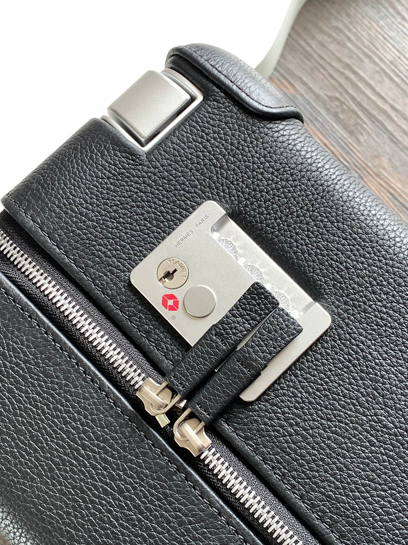 エルメス HERMES スーツケース キャリーバッグ 旅行バッグ 黒 ブラック トゴ シルバー金具 2513535 エルメス スーツケース オーダー 値段 - 画像 (3)