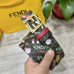FENDI ベルト サイズ