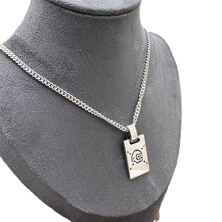 GUCCI グッチ シグネチャー GG タグ付き ネックレス シルバー 814852 J8400 8106 グッチ ネックレス 芸能人 - 画像 (3)