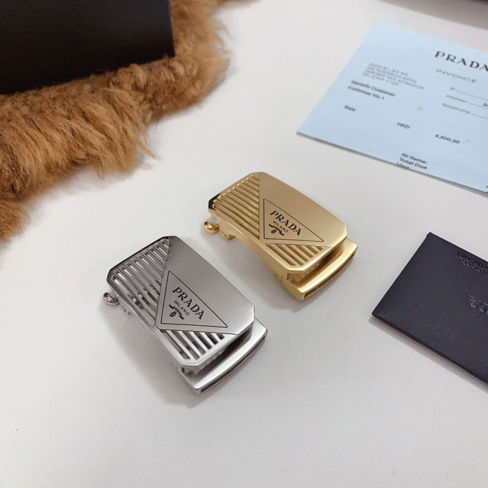 最高級プラダスーパーコピー プラダベルトコピー PRADA サフィアーノレザー ベルト 2025年新作 ブラック 2515698 シルバー金具 - 画像 (3)