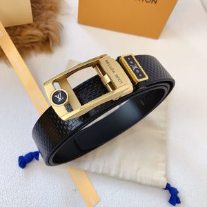 ヴィトン ベルト メンズ 人気