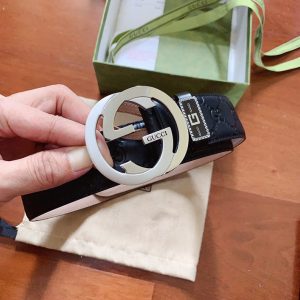 グッチ ベルト ビジネス