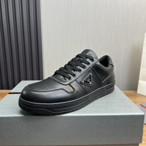 プラダ 厚底スニーカー メンズ